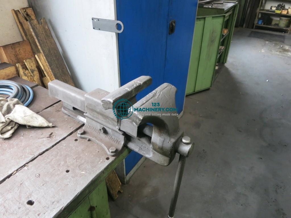 Mostrar anuncio Werkbänke