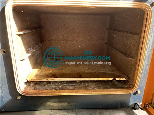 İlanı göster Gallenkamp Vacuum oven