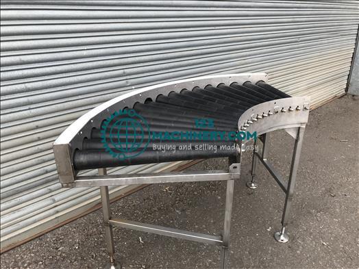 NNP stainless 45 degree driven roller conveyor