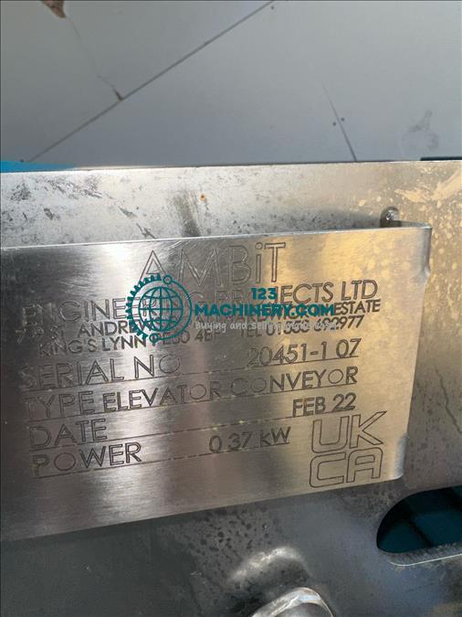 Toon advertentie Ambit Flighted elevator conveyor