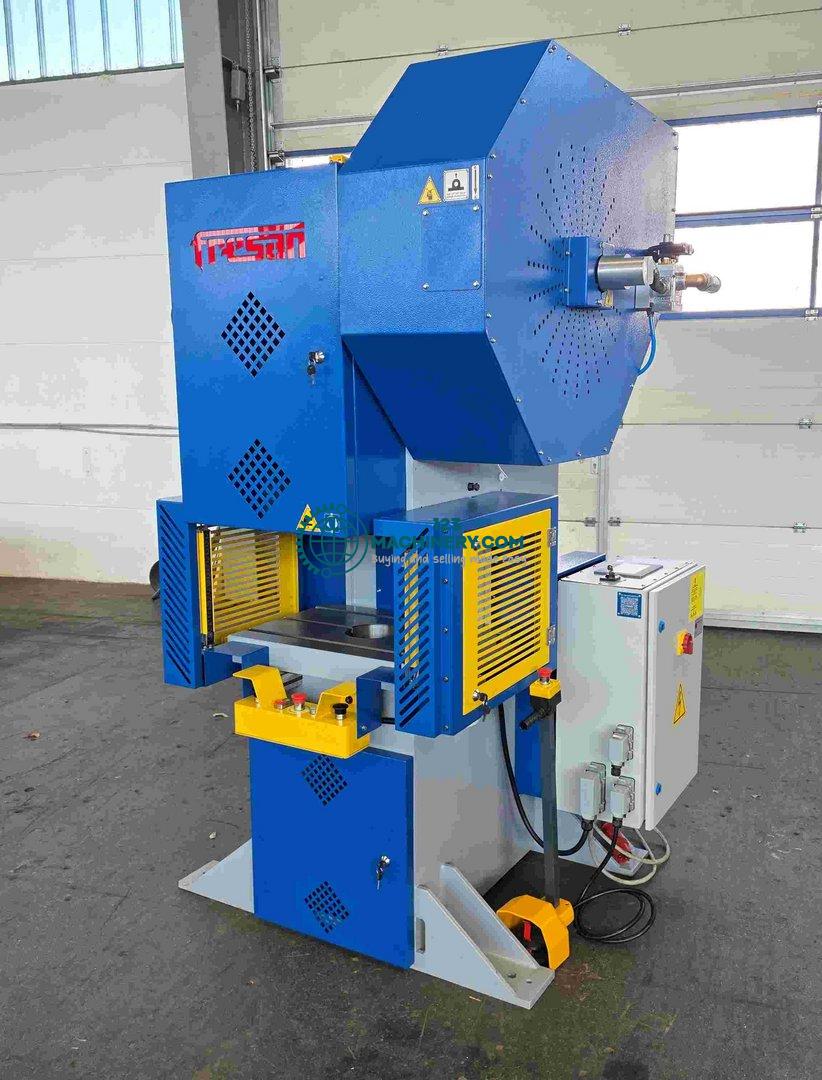 C-frame eccentric press HESSE by FRESAN FP 40 P