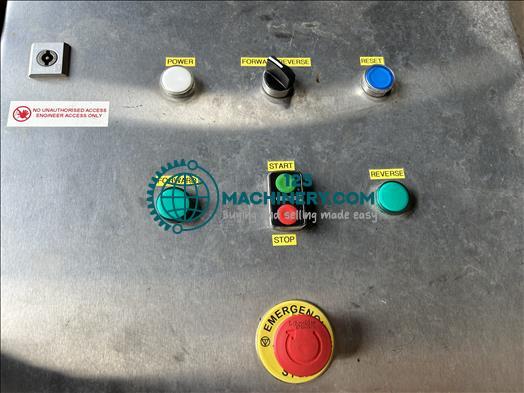 FTNON Sanitiser tunnel