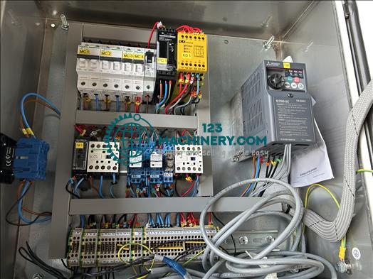 FTNON Sanitiser tunnel