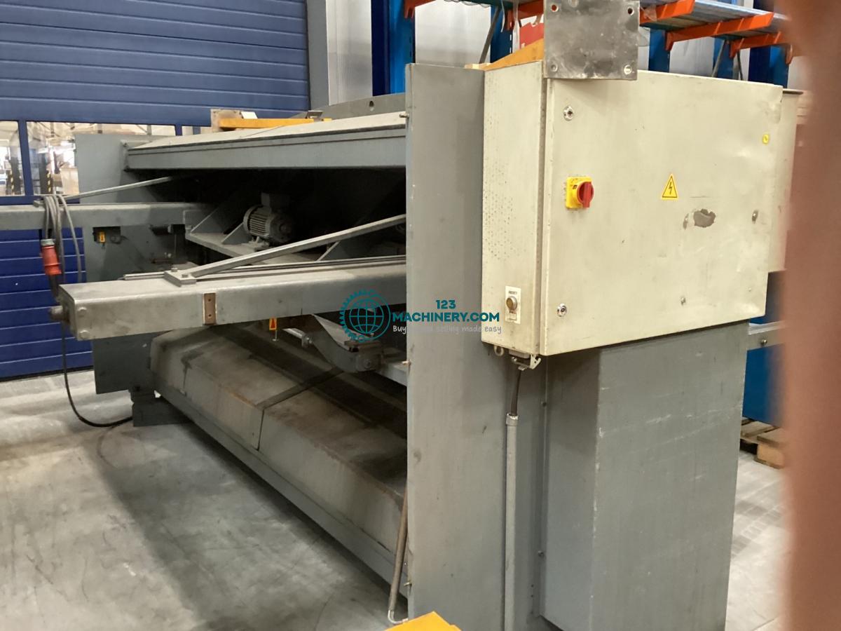 Abkantpresse - hydraulisch