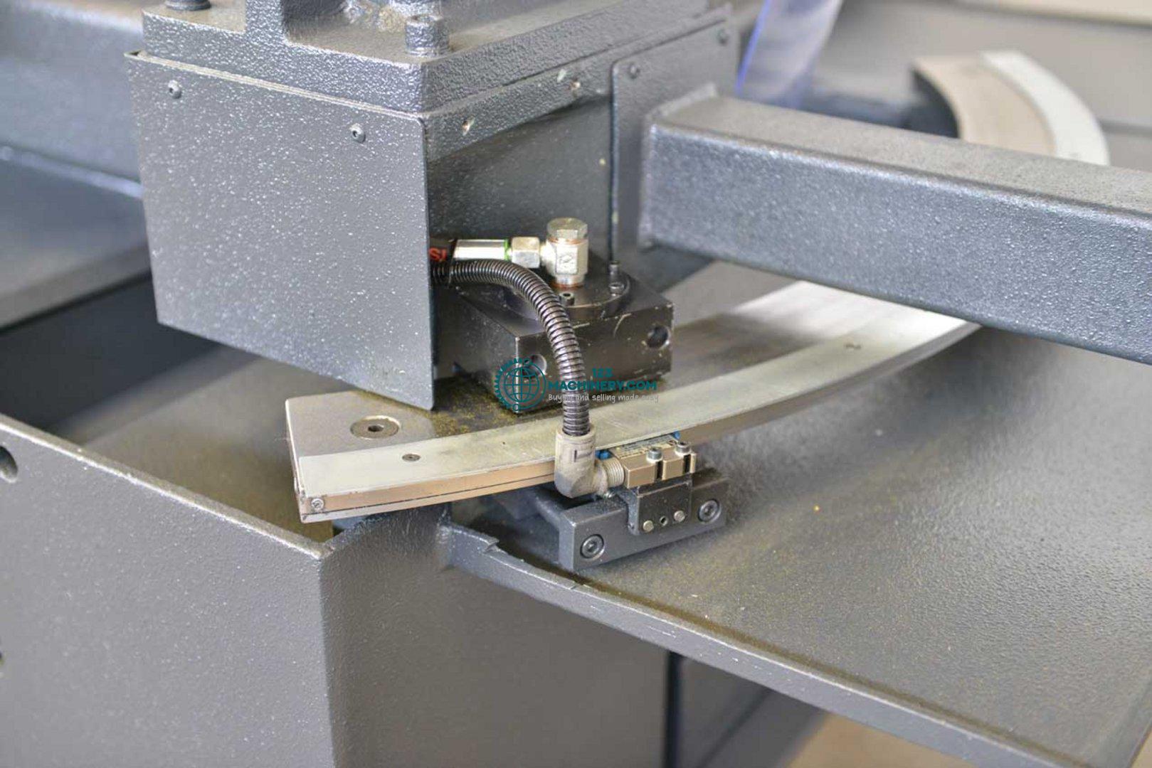 Afficher l`annonce Fully automatic band saw HESSE by BEKA-MAK BMSO 54