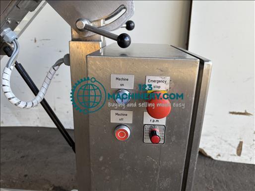 Maschinpex Flighted elevator conveyor