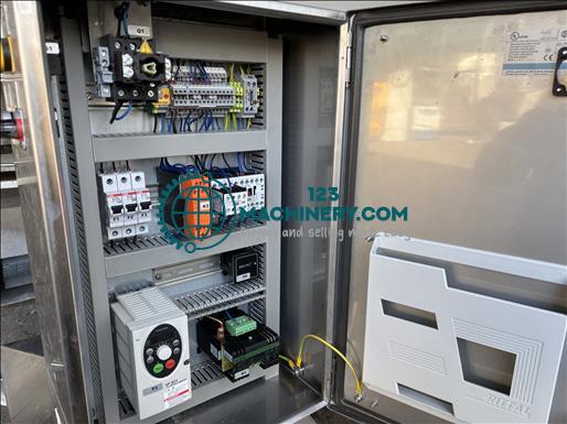 Maschinpex Flighted elevator conveyor