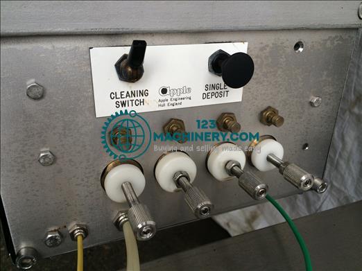 Inserat anzeigen Apple Engineering MD65 Four head pneumatic depositor