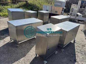 Teknomek Stainless cabinets