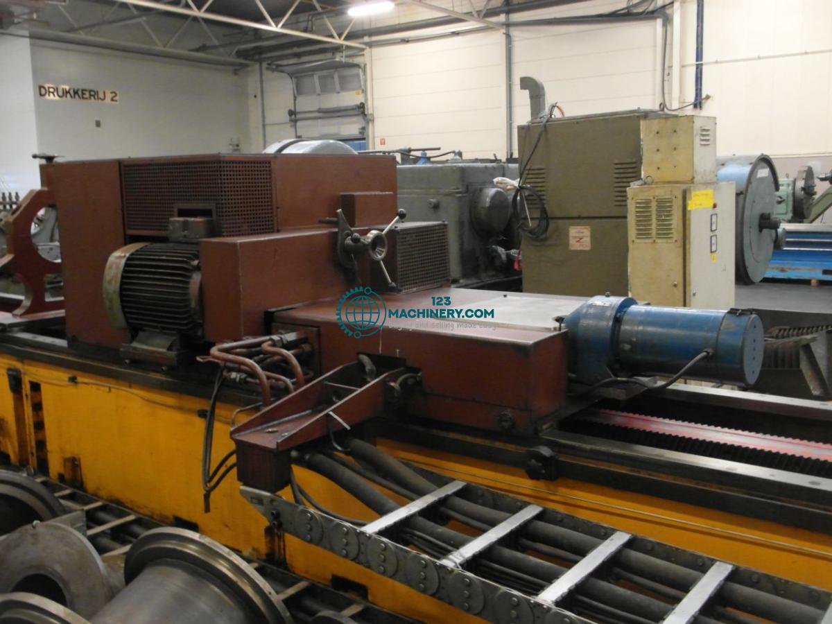 Toon advertentie Tieflochbohrmaschine