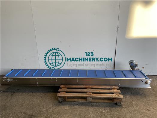 Ctrak Flighted conveyor