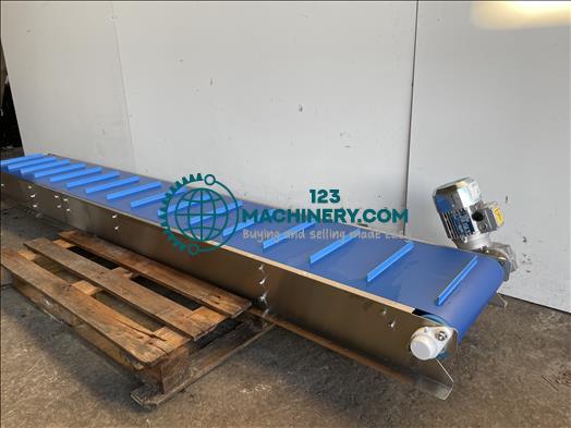Ctrak Flighted conveyor