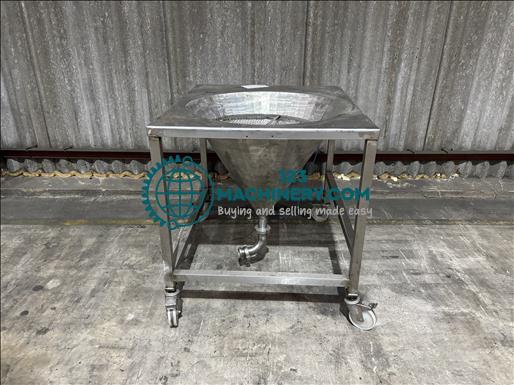 Show advert NNP Mobile stainless hopper