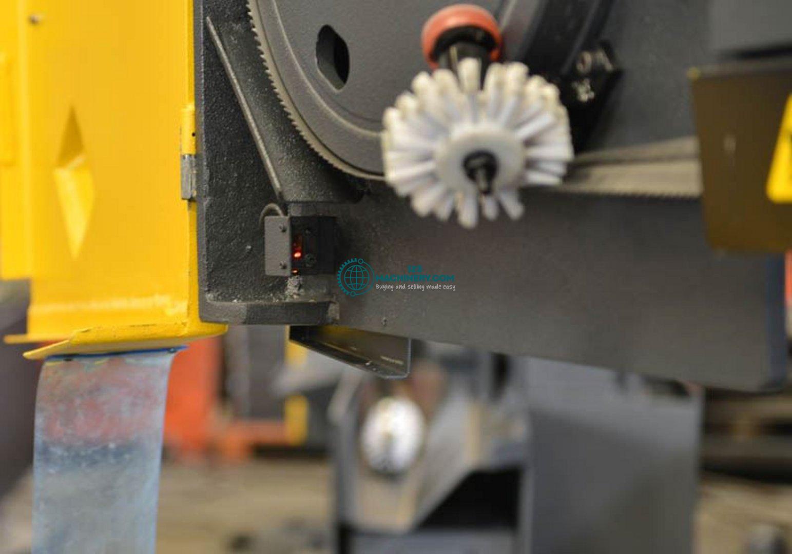 Fully automatic band saw HESSE by BEKAMAK BMSO 440 CGH NC