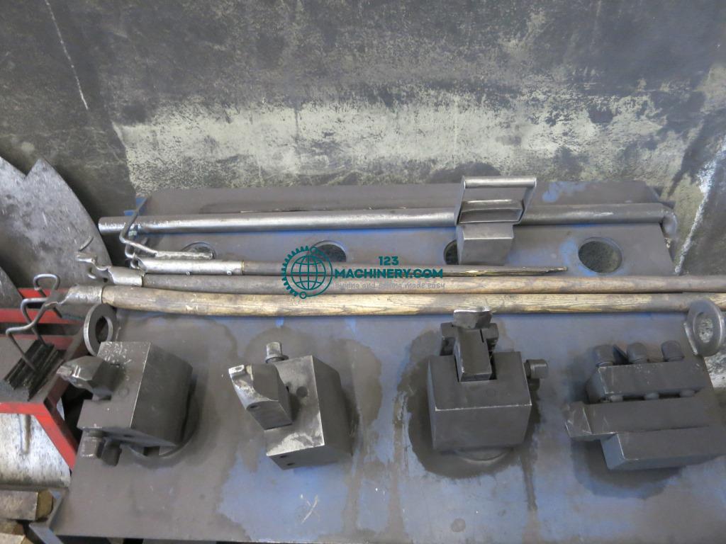 Toon advertentie Verticale draaibank - enkele kolom