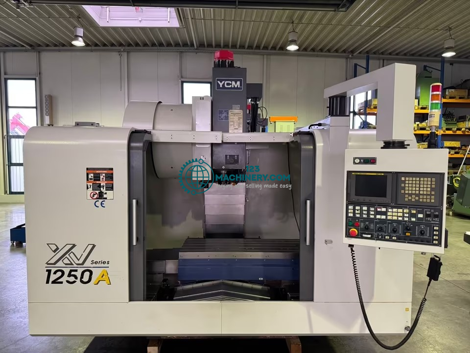 Vertikal Bearbeitungszentrum YCM XV 1250 A - Fanuc MPX 100 i