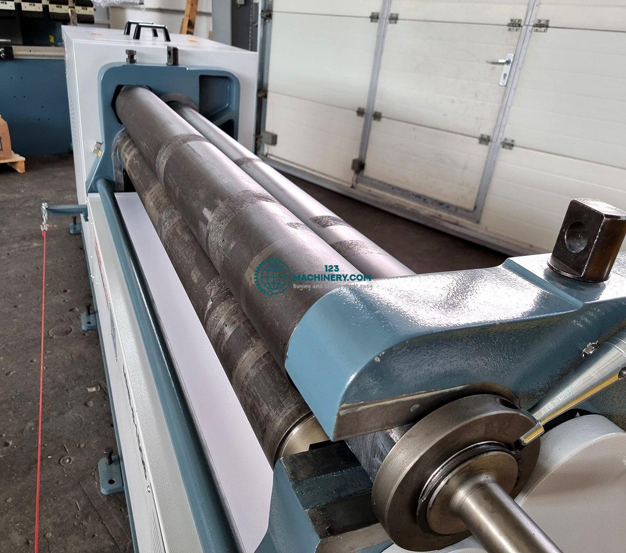 Motorized 3-roll plate bending machine HESSE by DURMA MRB-S 
