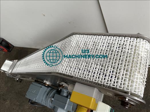 Show advert NNP elevator conveyor