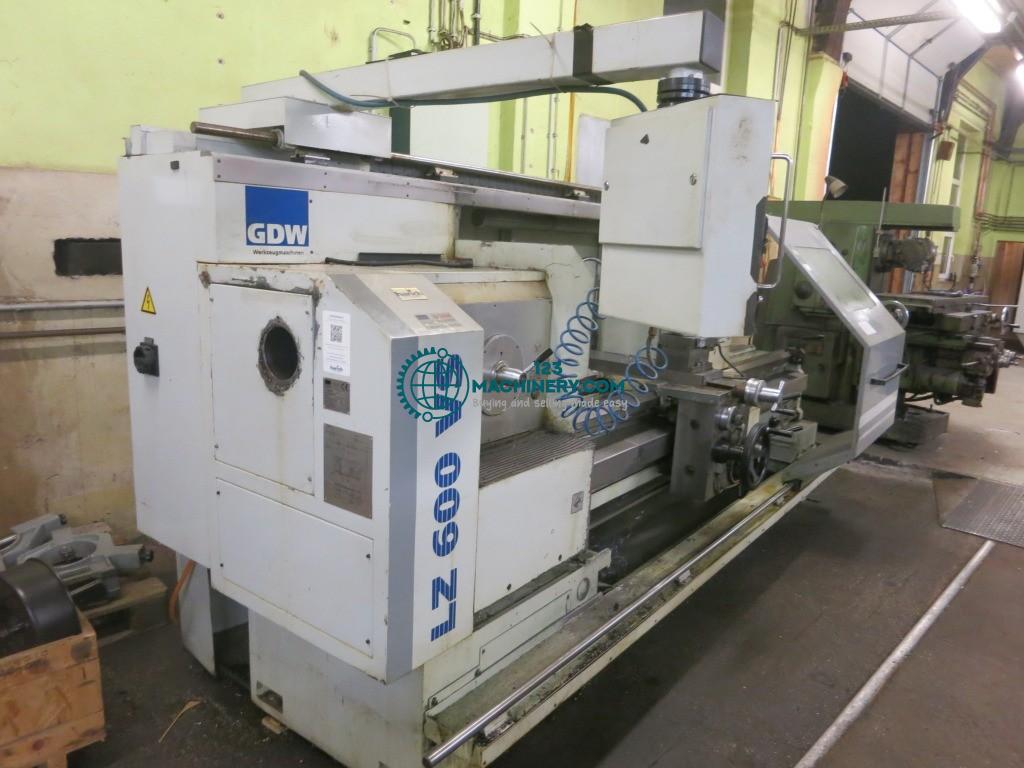 Drehmaschine - zyklengesteuert
