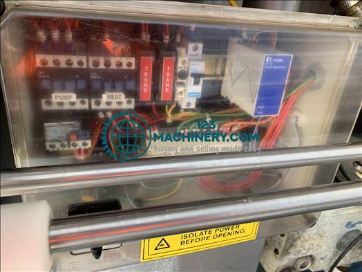 Intact RM571 Вакуумный скин-упаковщик