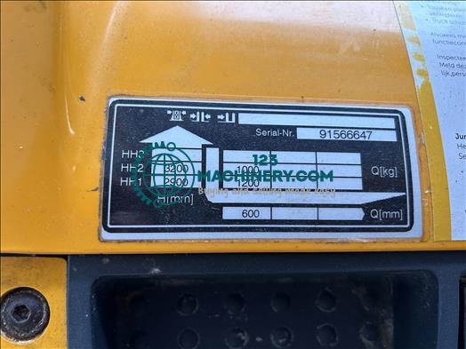 Jungheinrich EJC112RK Electric pallet stacker