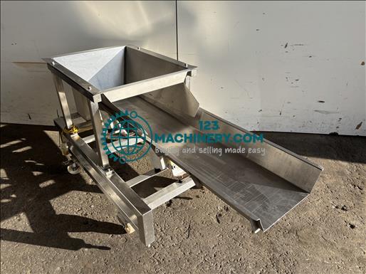 Show advert Riley Automation Vibratory conveyor