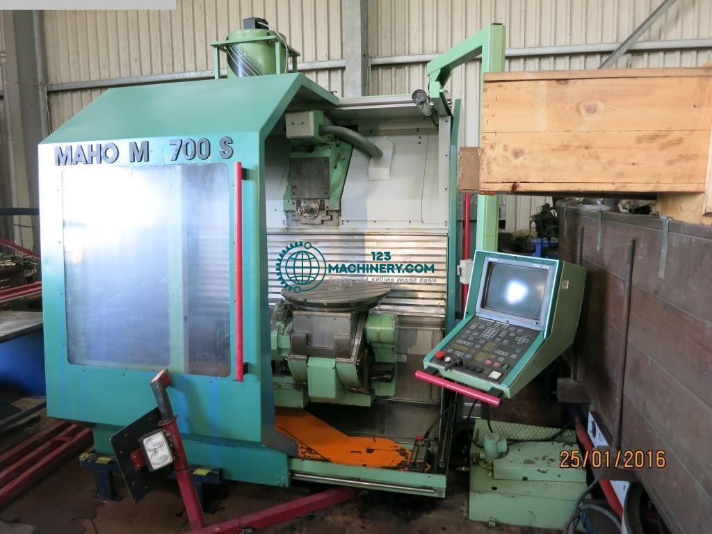 Bearbeitungszentrum - Universal