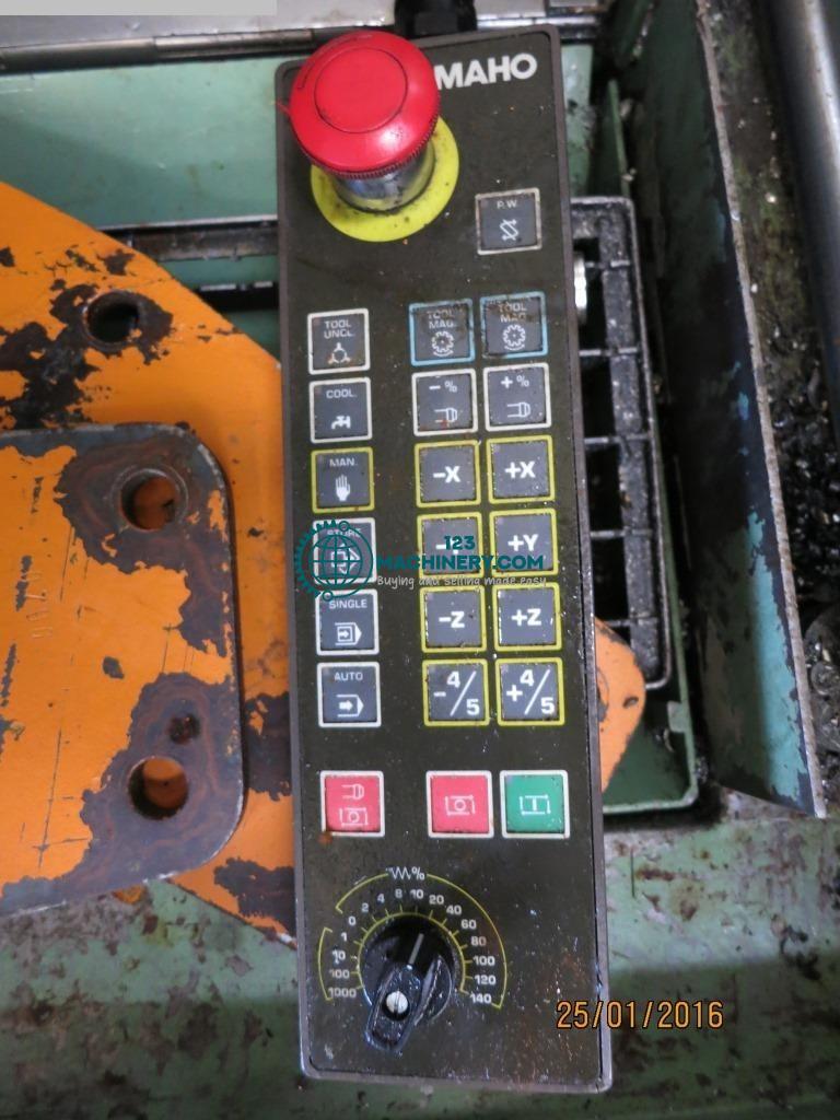 Bearbeitungszentrum - Universal