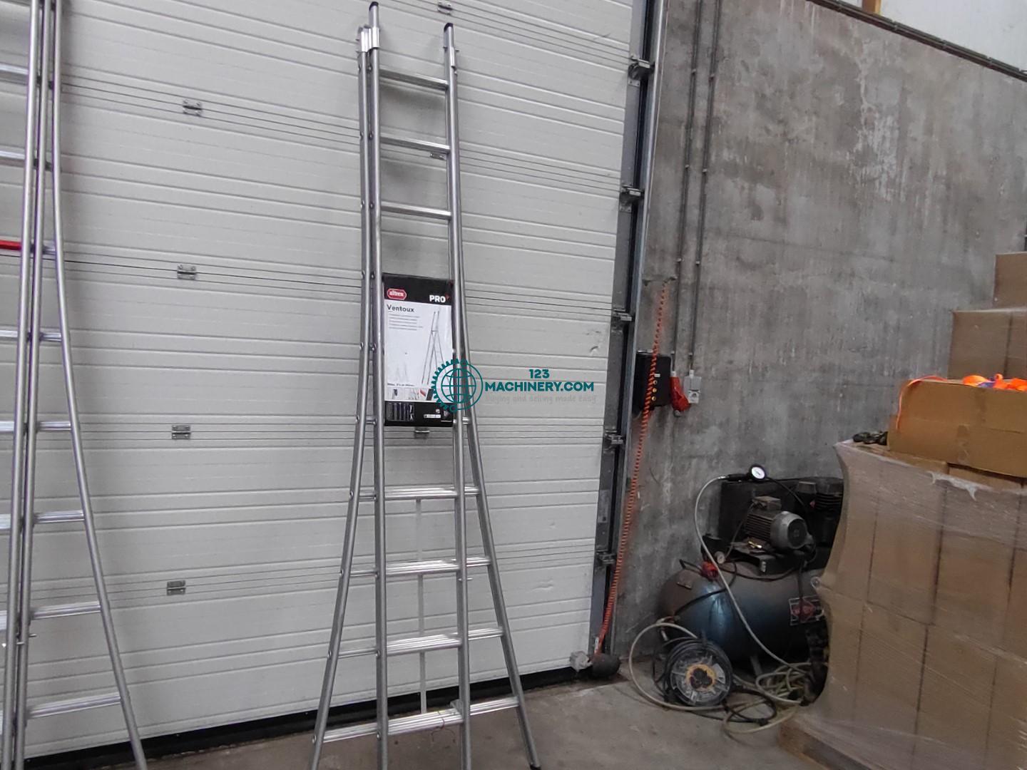Mostrar anuncio Unused Altrex Pro+ Ventoux 2x10 Reform ladder