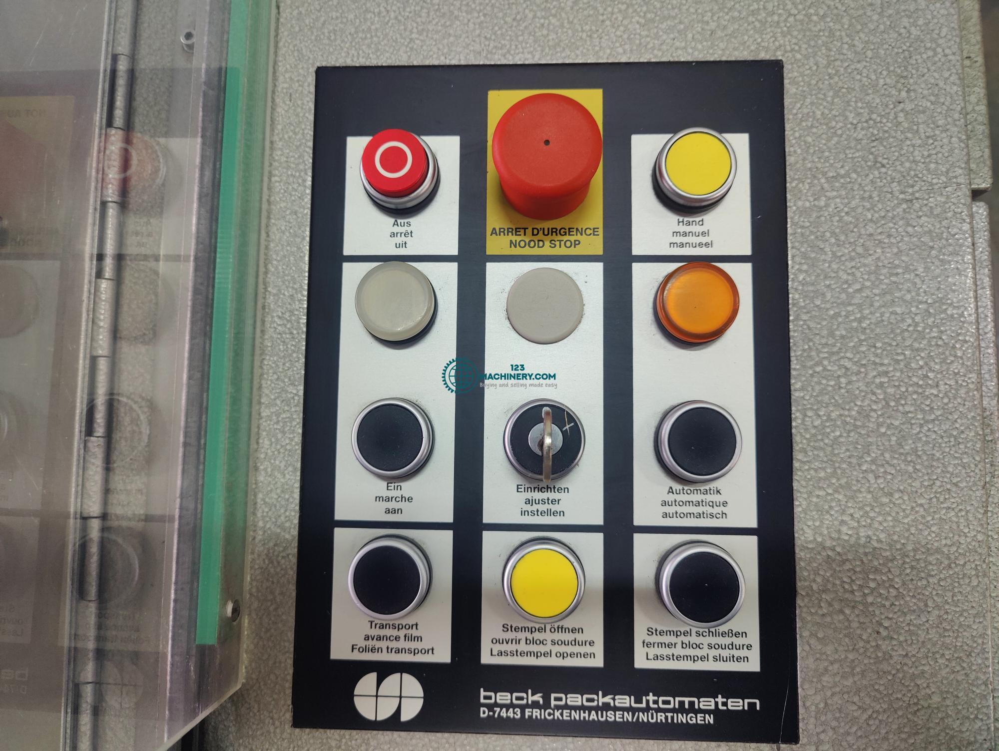 Show advert Automatic shrink wrapping machine