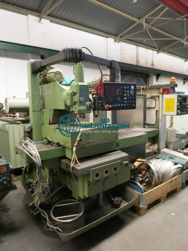 Afficher l`annonce Fräsmaschine - Universal