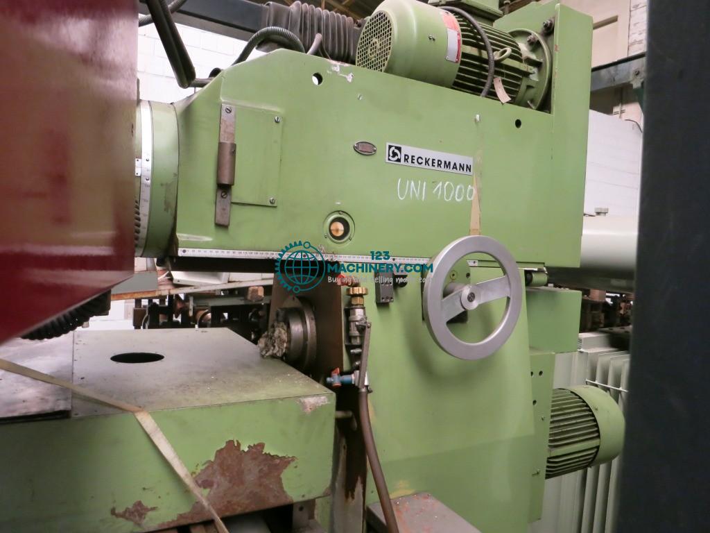 Afficher l`annonce Fräsmaschine - Universal