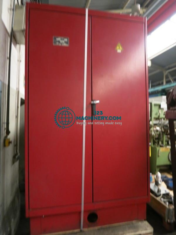 Afficher l`annonce Fräsmaschine - Universal