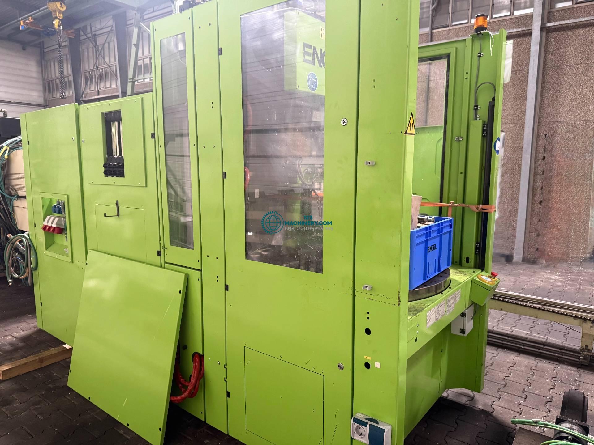 Used ENGEL insert 200 H/70 CC 200