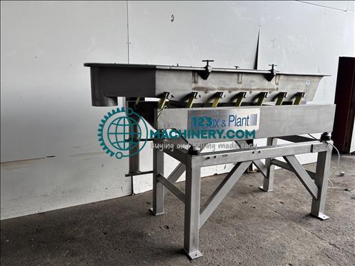 Show advert Cox and Plant Vibratory conveyor