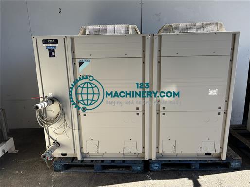 Daikin EWAQ040BAWHBH Water chiller