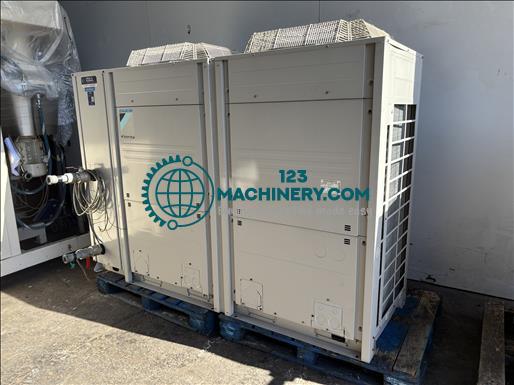 Daikin EWAQ040BAWHBH Water chiller