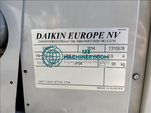 Daikin EWAQ040BAWHBH Water chiller
