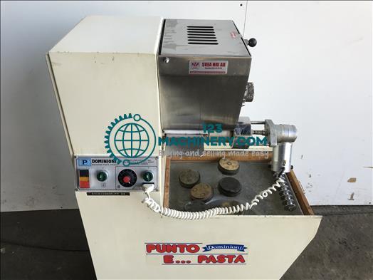 Toon advertentie Dominioni Punto and Pasta Pasta extruder machine