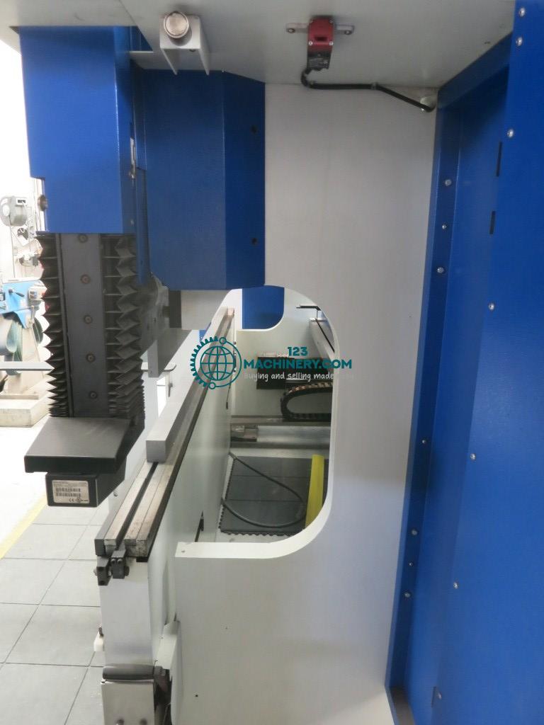 Abkantpresse - hydraulisch