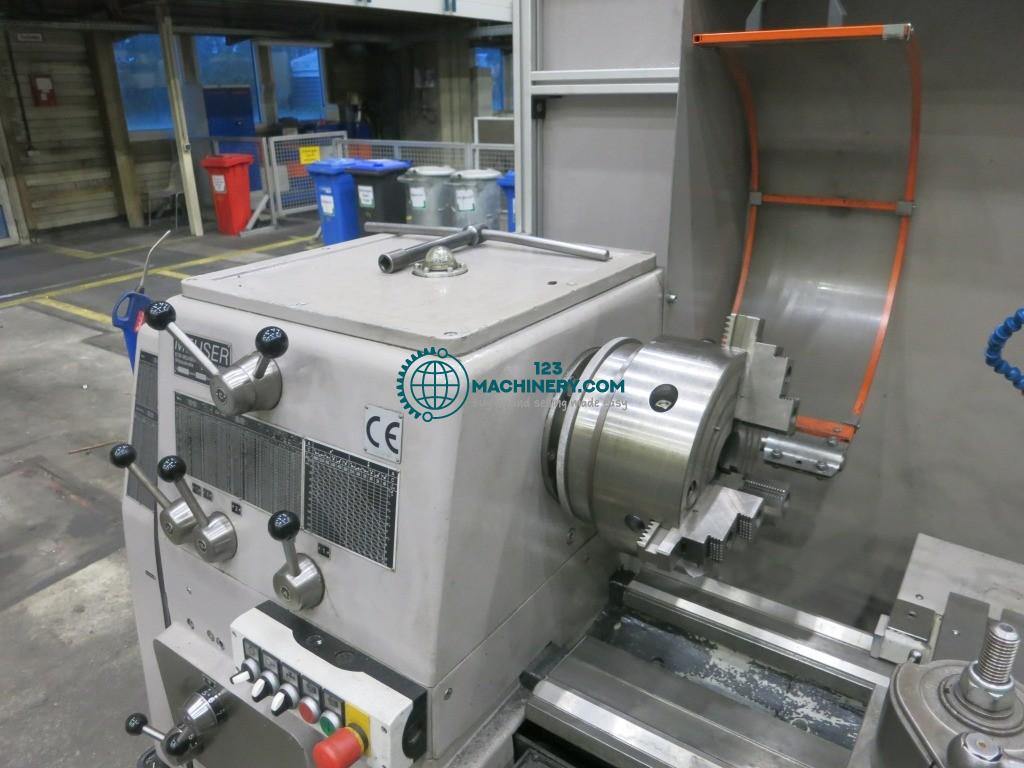 Leit- und Zugspindeldrehmaschine