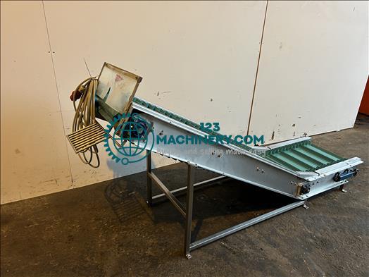 İlanı göster NNP Flighted elevator conveyor