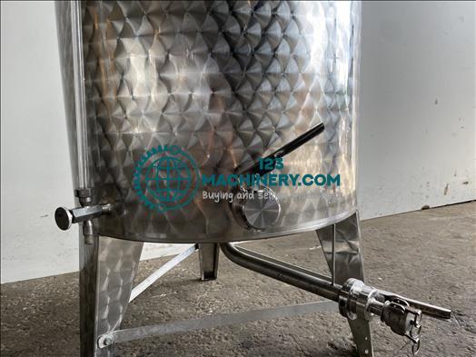 Mostrar anuncio NNP 250l holding tanks