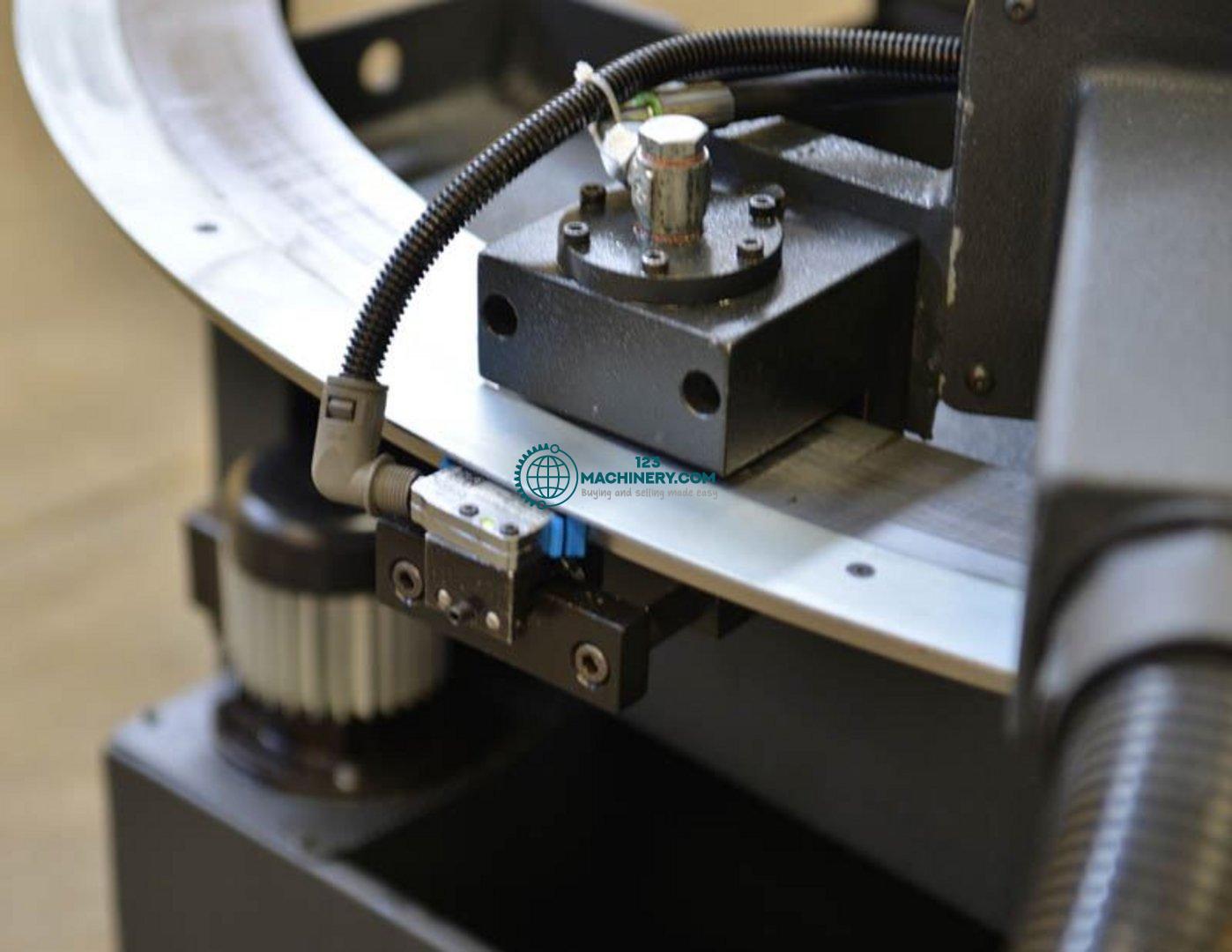 Fully automatic band saw HESSE by BEKA-MAK BMSO 44