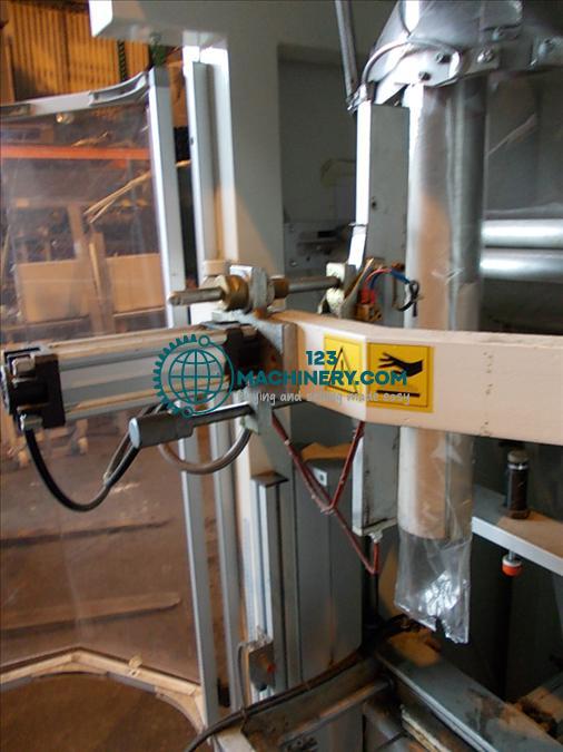 Show advert Campagnolo C25 Vertical form and seal machine