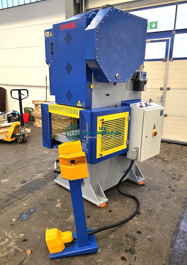 C-frame eccentric press HESSE by FRESAN FP 60 P