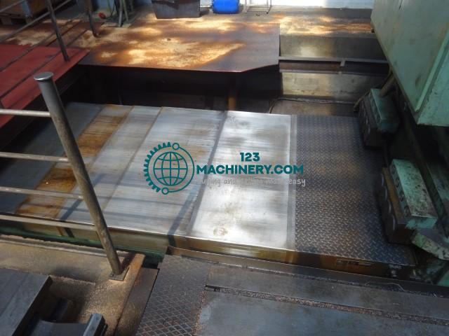 Toon advertentie Plattenbohrwerk - Traghülse