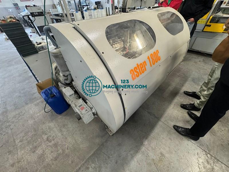 Pokaż ogłoszenie Meccanotecnica sewing machine 180C