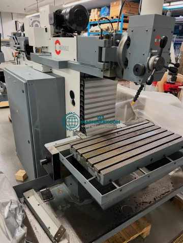 Universalfräsmaschine HERMLE UWF 802 M mit Strecke