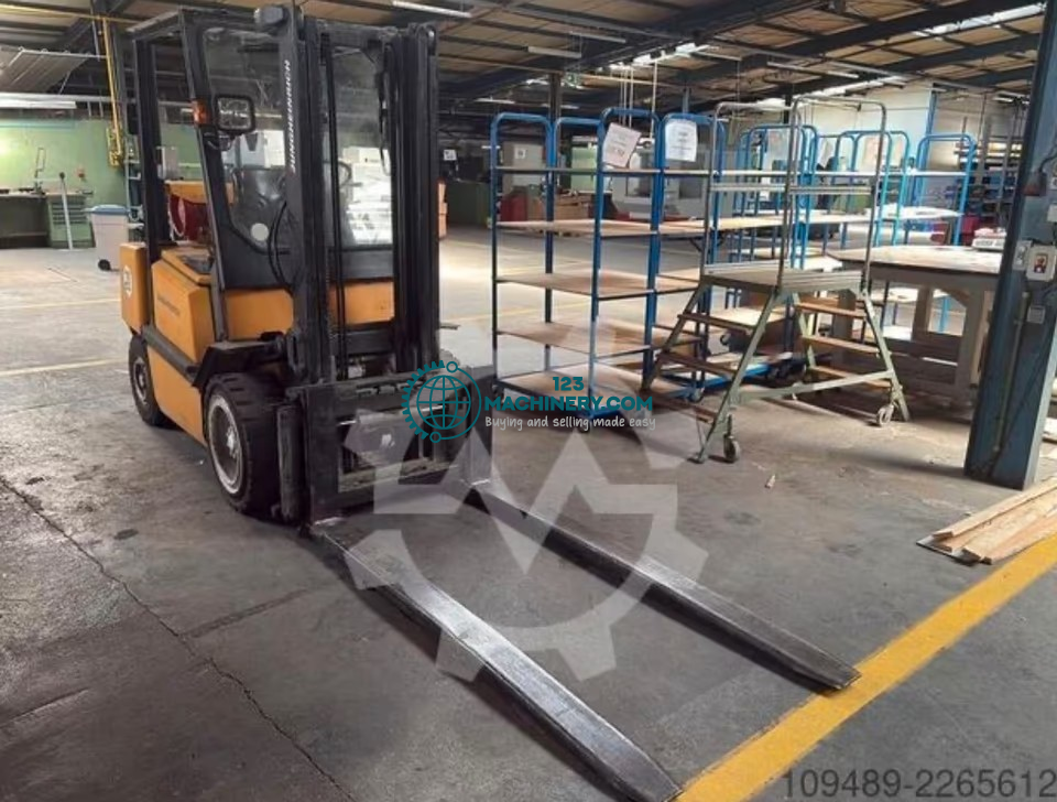 Jungheinrich TFG 30 / 316 ZT - GASGABELSTAPLER mit erst 970
